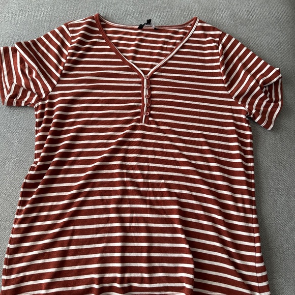 T shirt - Picture 1 of 1